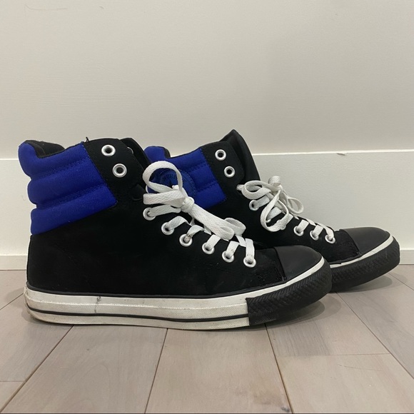 High top converse shoes - Picture 2 of 8